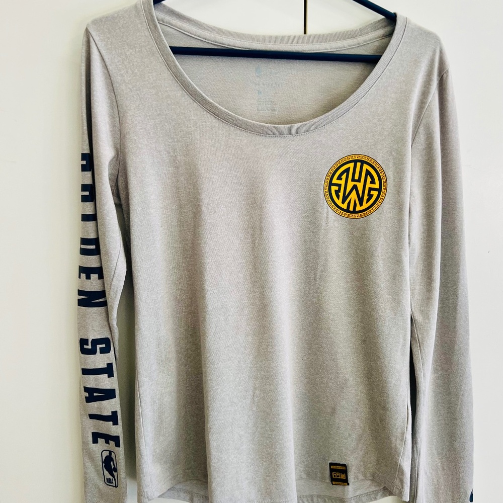 NIKE NBA- Golden State Warriors Women's Tee- Dry Fit- Size S